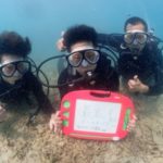 台風の名残はこんな悲しい海。。。